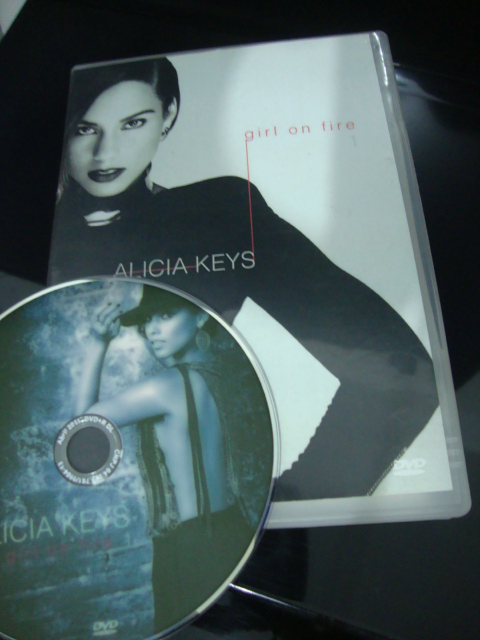 dvd alicia keys girl on fire capa