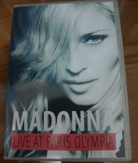 madonna mdna tour live olympia paris4