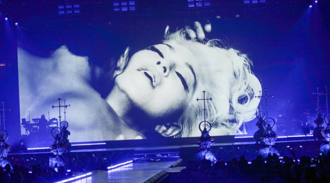 No show da Rebel Heart Tour em Detroit, Madonna diz: esta cidade fez o que sou hoje
