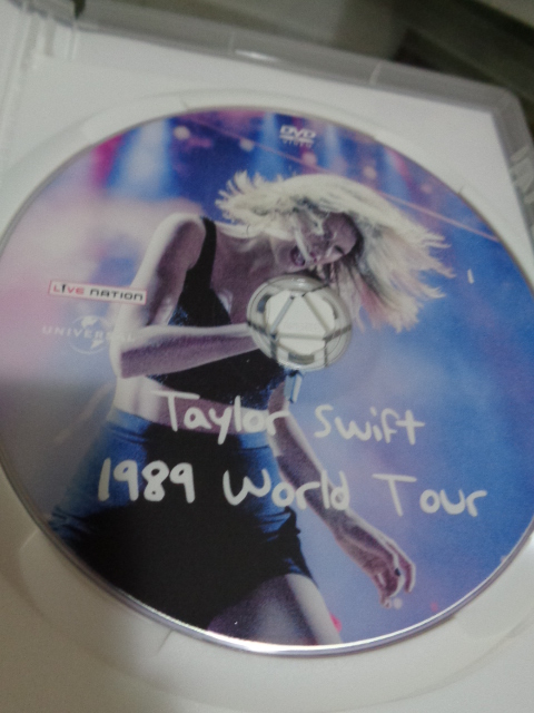DVD TAYLOR SWIFT 1989 TOUR CD1