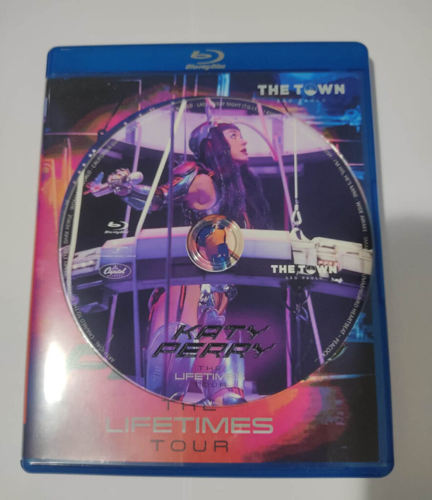 BLURAY KATY PERRY THE TOWN 2025 THE LIFETIMES TOUR 4