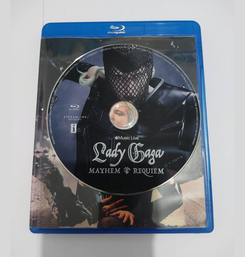 Bluray Lady Gaga Mayhem Requiem 6