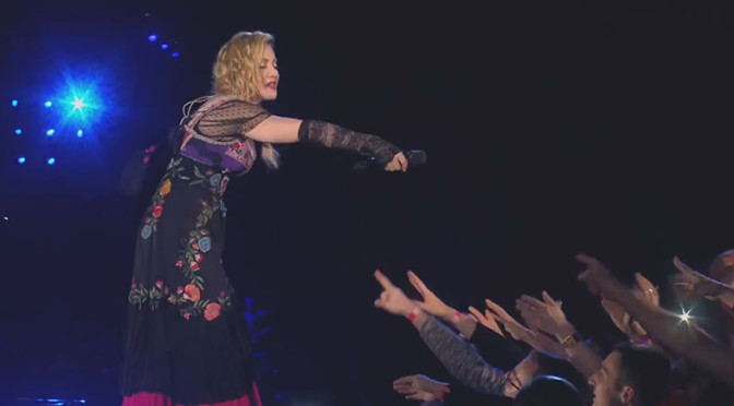 Madonna e seu amor por Paris na Rebel Heart Tour